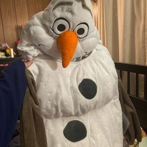 NWT Olaf costume